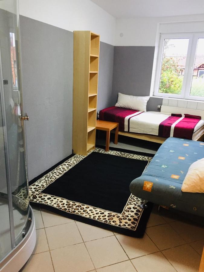 Ferienwohnung Gaestezimmer I Neo2 Staufenberg  Exterior foto